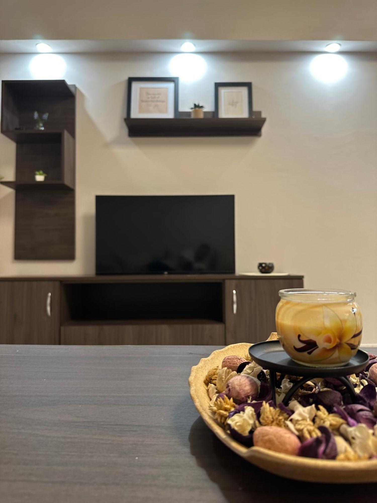 Lux Apartment Next To The Sea ピレウス エクステリア 写真