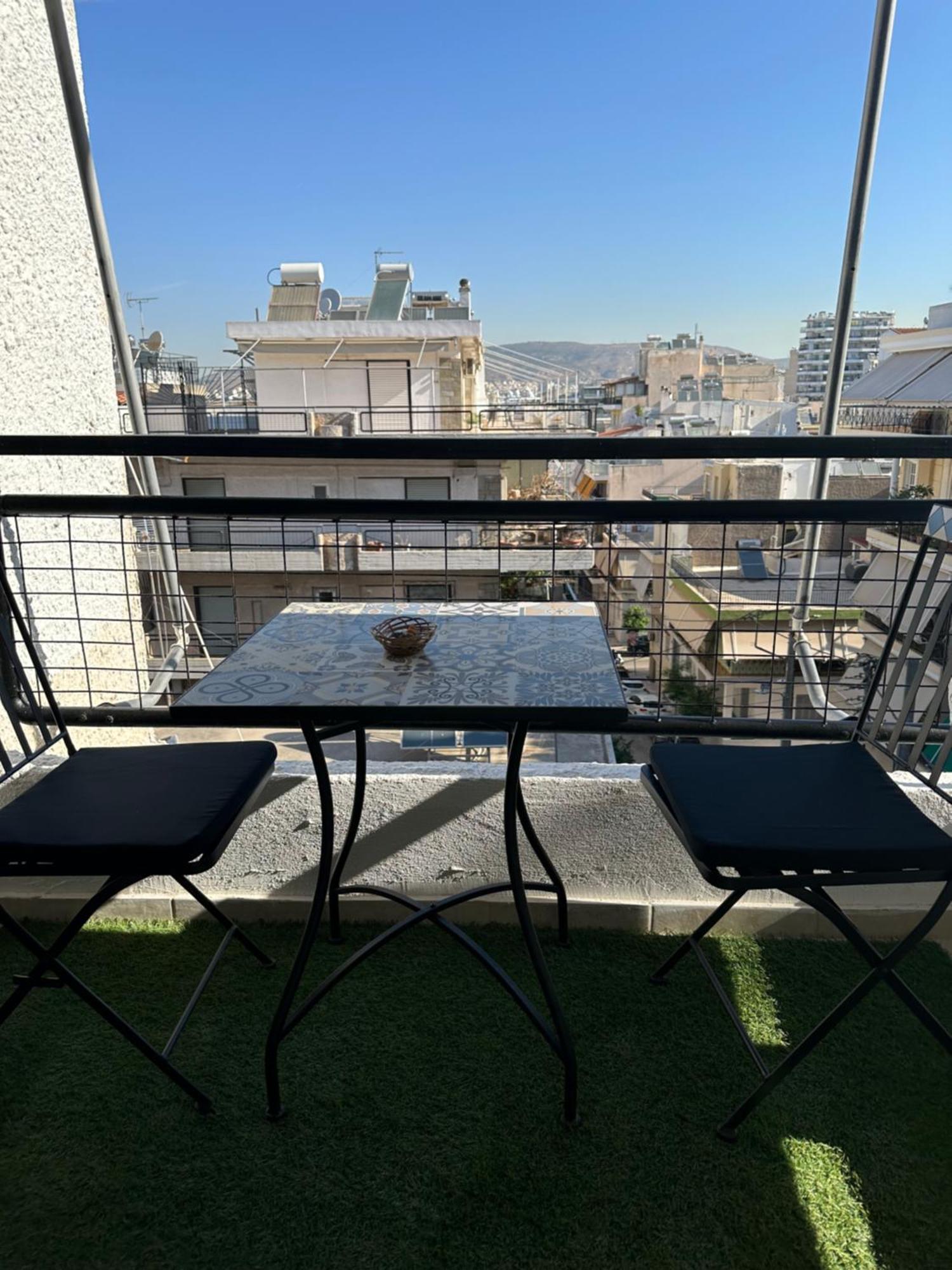 Lux Apartment Next To The Sea ピレウス エクステリア 写真