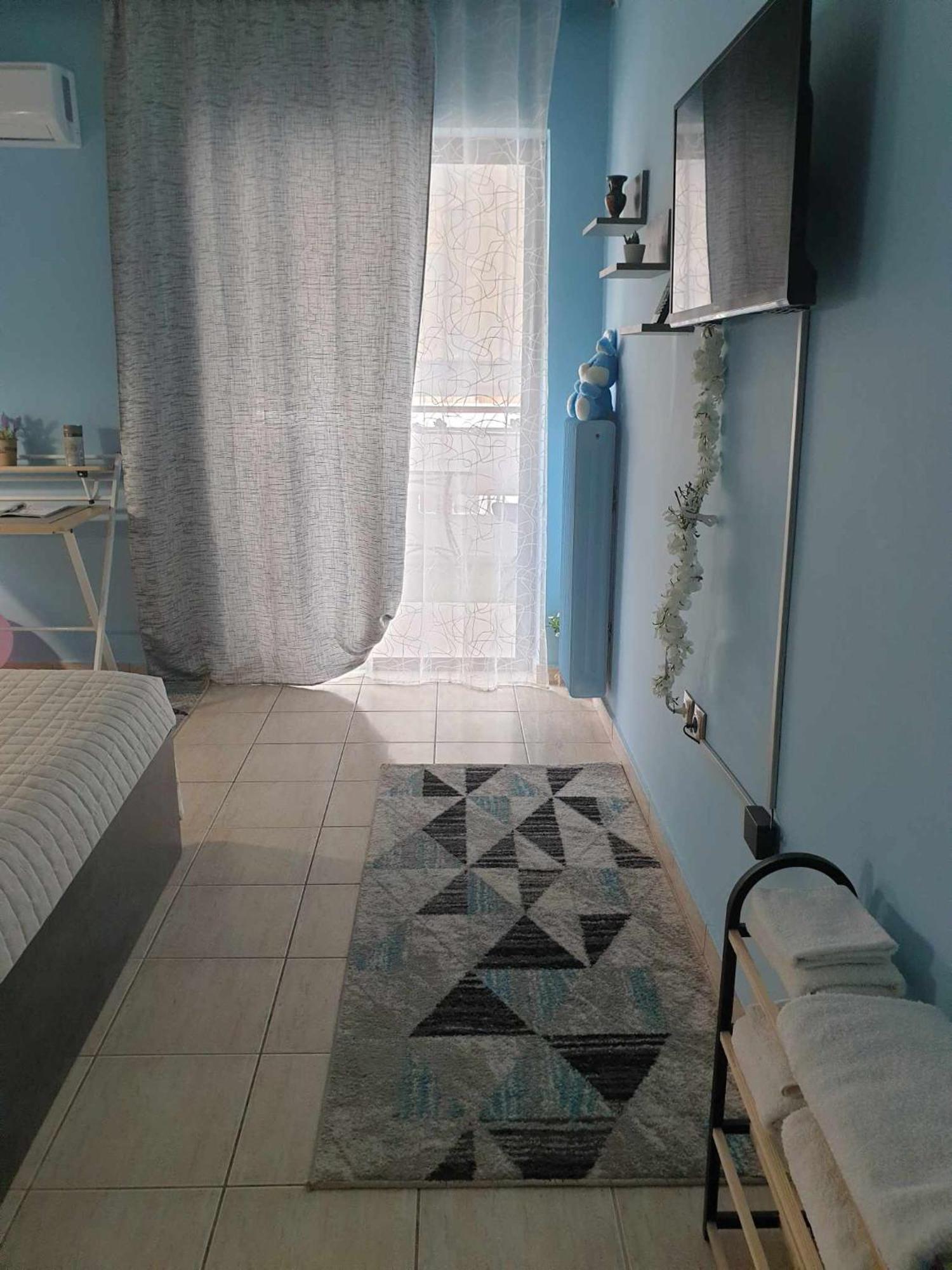 Lux Apartment Next To The Sea ピレウス エクステリア 写真