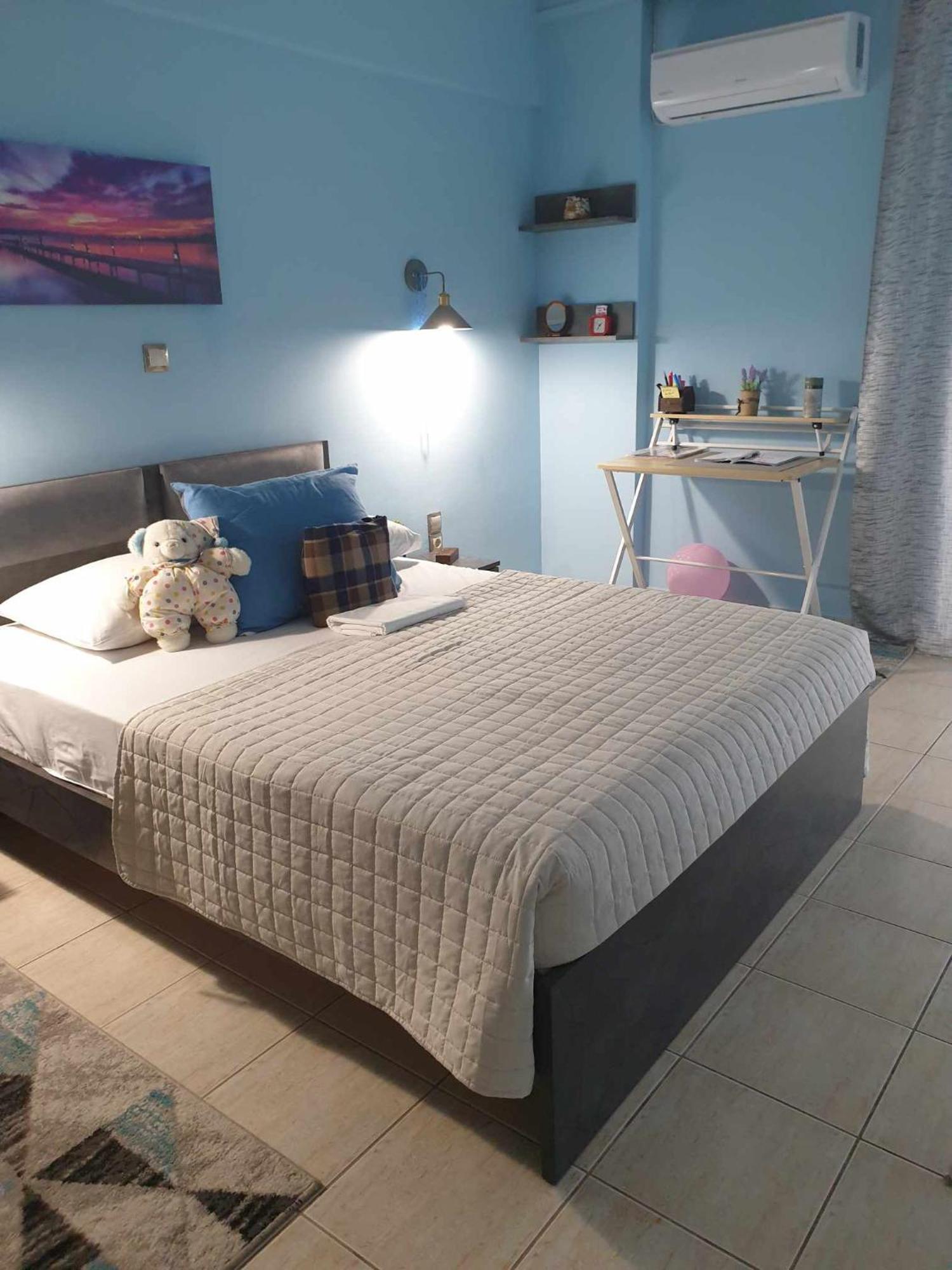 Lux Apartment Next To The Sea ピレウス エクステリア 写真