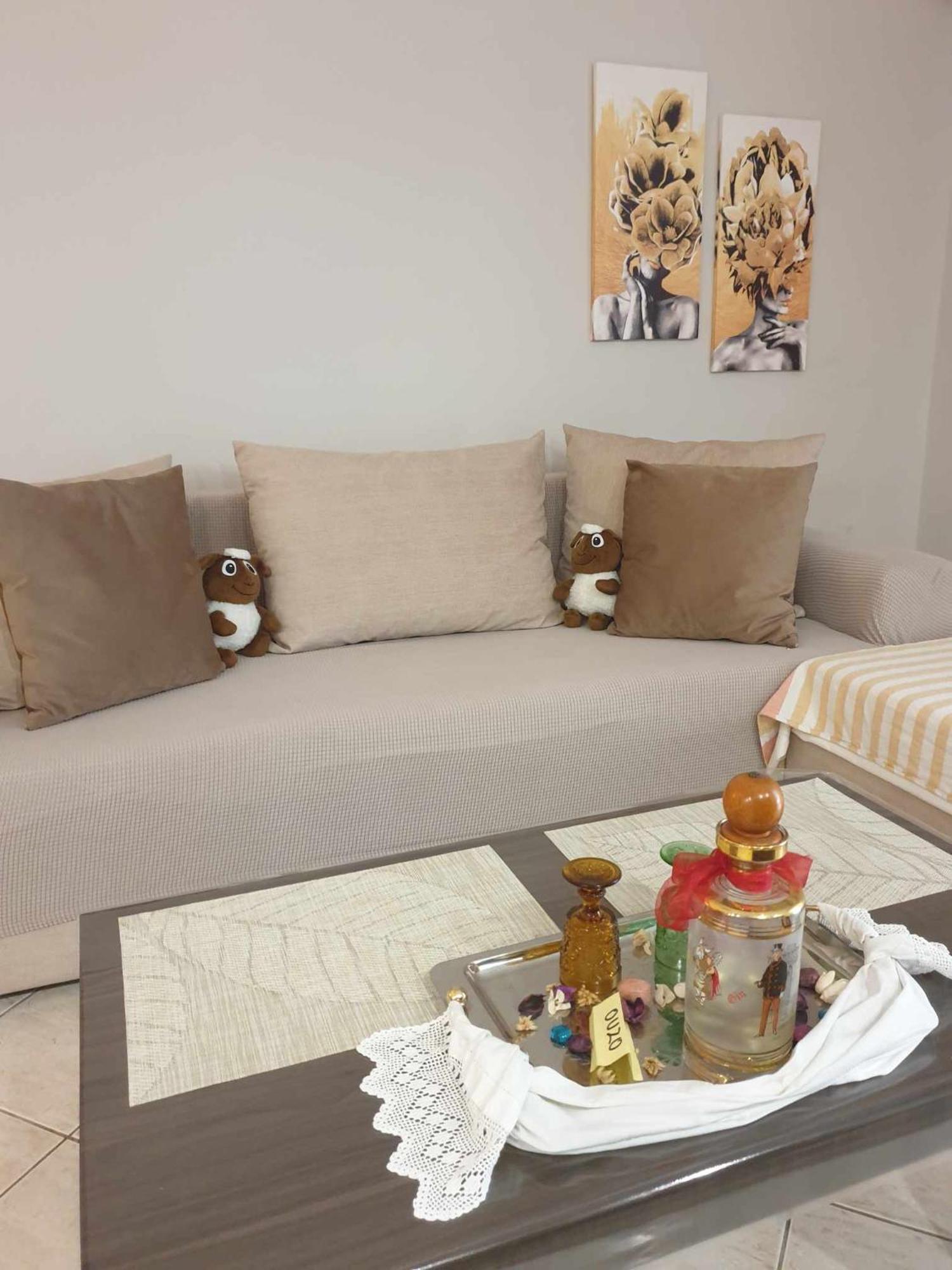 Lux Apartment Next To The Sea ピレウス エクステリア 写真